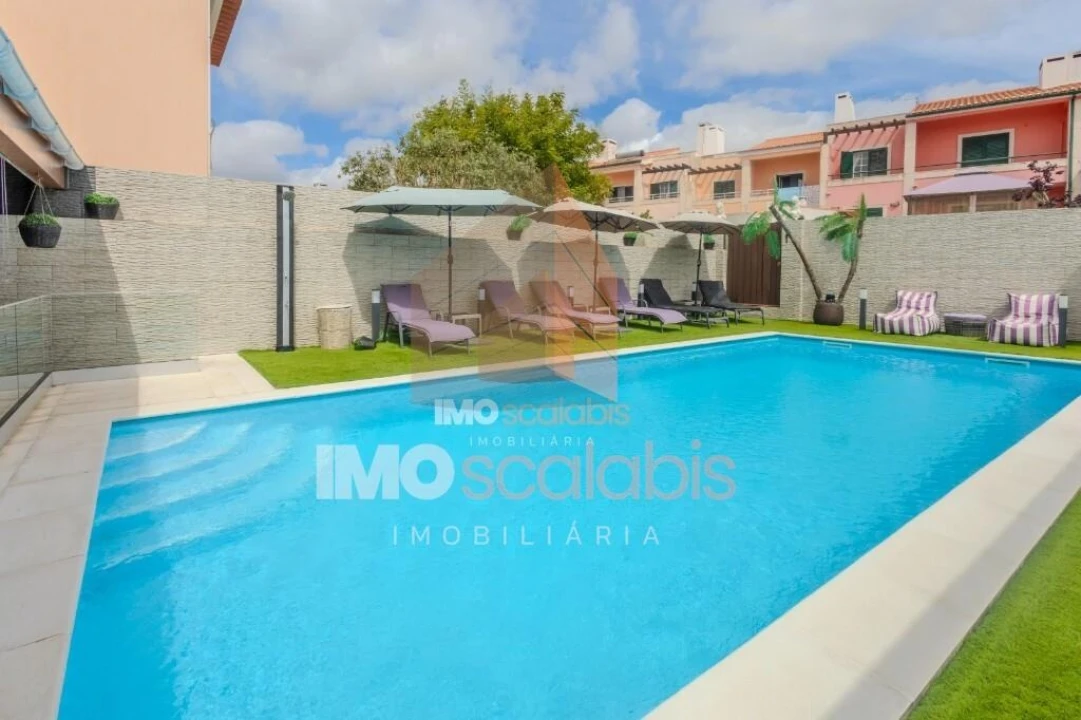 Moradia T4 para Venda em Romeira e Várzea Foto 51