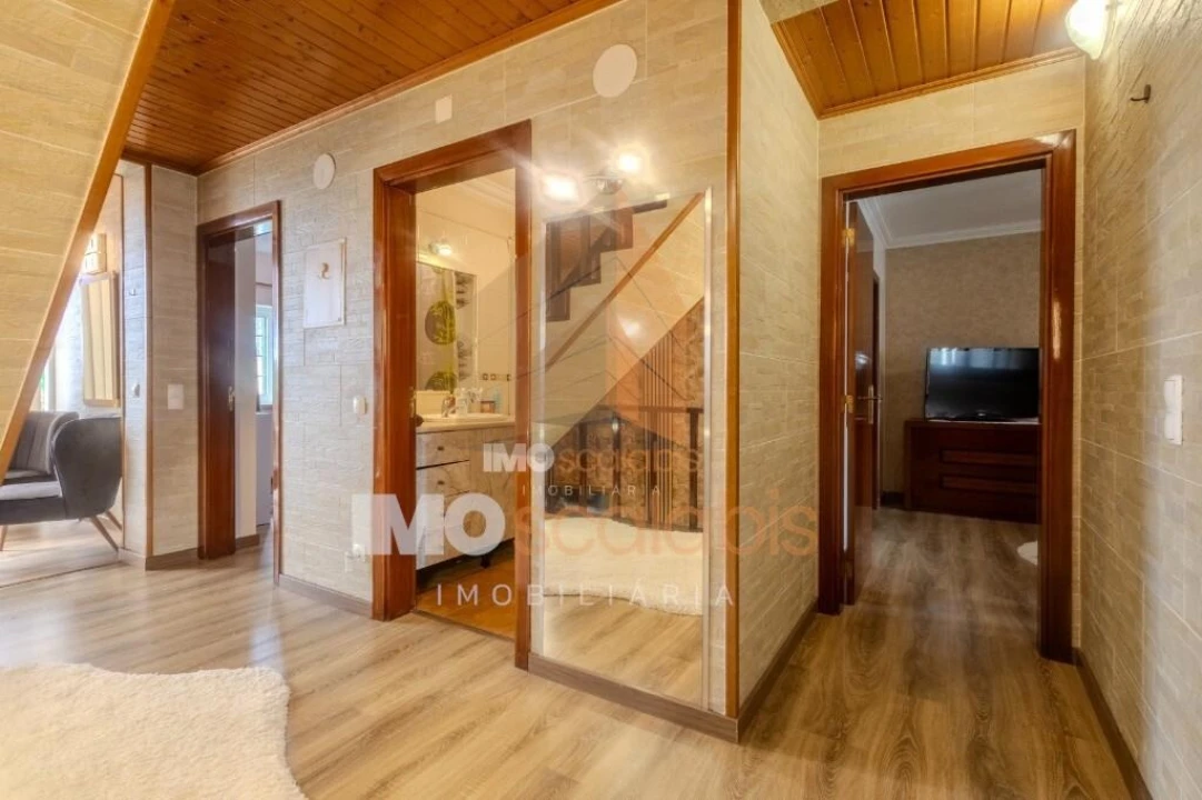 Moradia T4 para Venda em Romeira e Várzea Foto 18