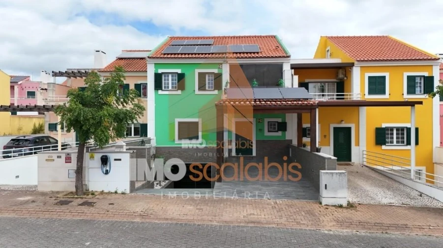 Moradia T4 para Venda em Romeira e Várzea Foto 52