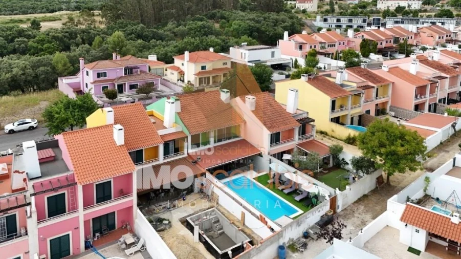 Moradia T4 para Venda em Romeira e Várzea Foto 53