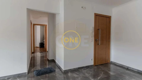 Apartamento T2 para Venda em Enxara do Bispo, Gradil e Vila Franca do Rosário