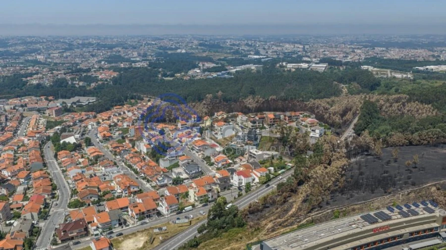 Terreno para Venda em Baguim do Monte (Rio Tinto) Foto 55