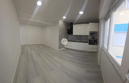 Apartamento T1 para Venda em Venteira