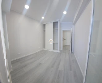 Apartamento T1 para Venda em Venteira