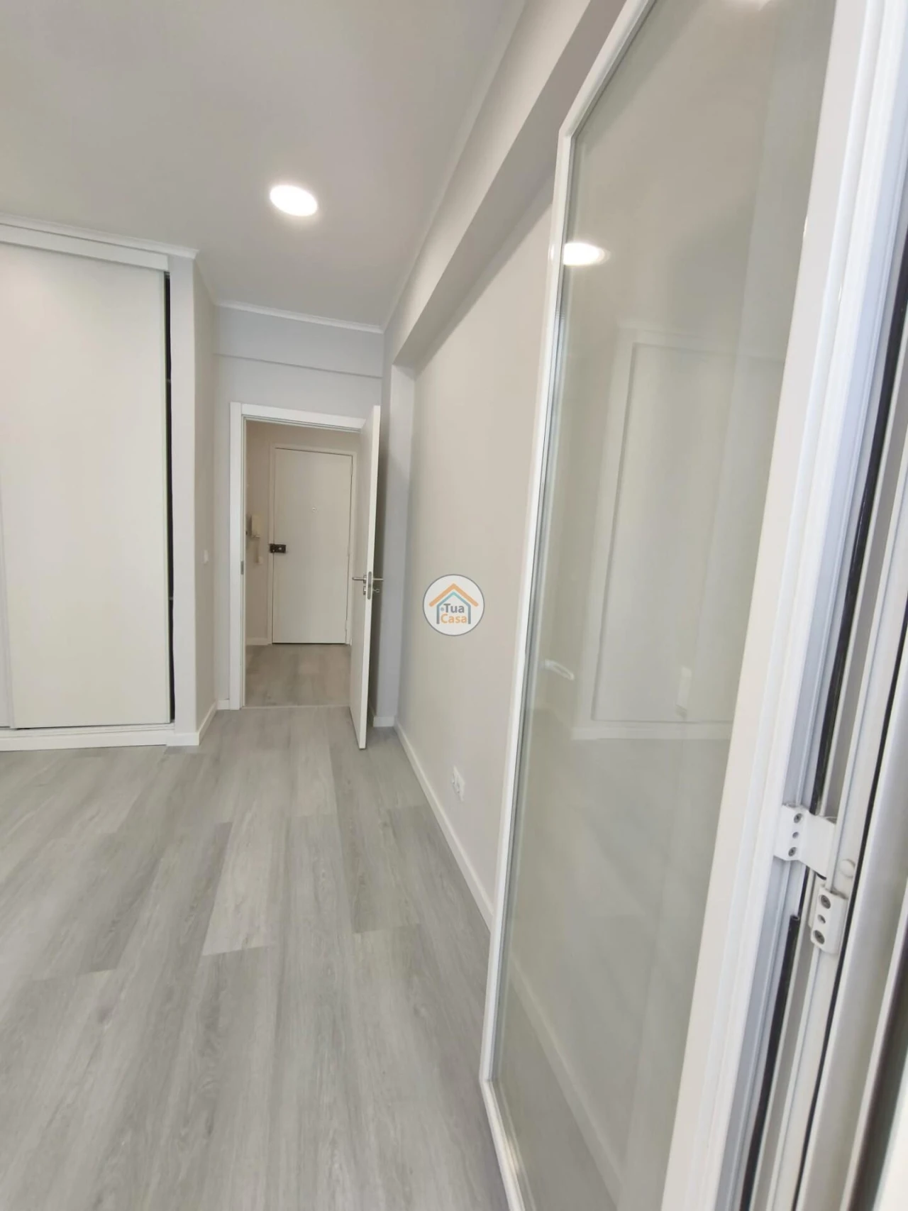 Apartamento T1 para Venda em Venteira Foto 17