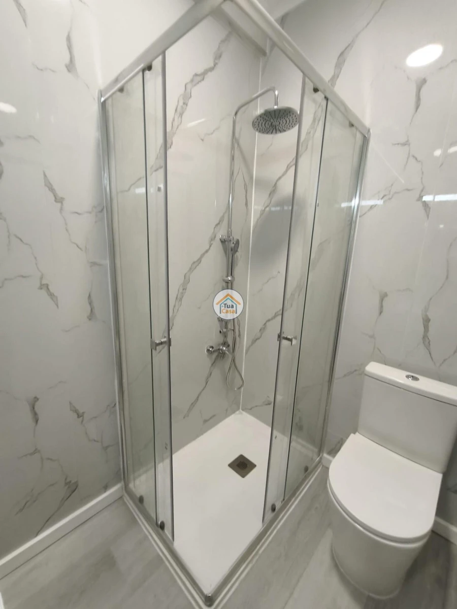 Apartamento T1 para Venda em Venteira Foto 16