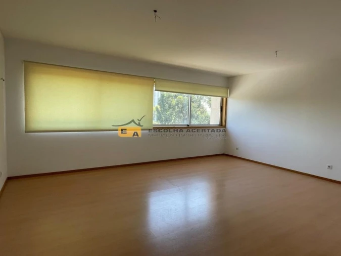 Apartamento T3 para Venda em Moreira Foto 11