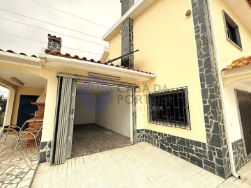 Moradia T4 para Venda em Quinta do Conde