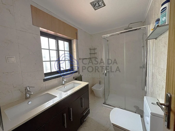 Moradia T4 para Venda em Quinta do Conde Foto 28