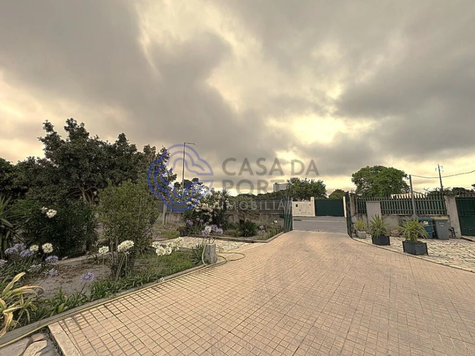 Moradia T4 para Venda em Quinta do Conde Foto 9