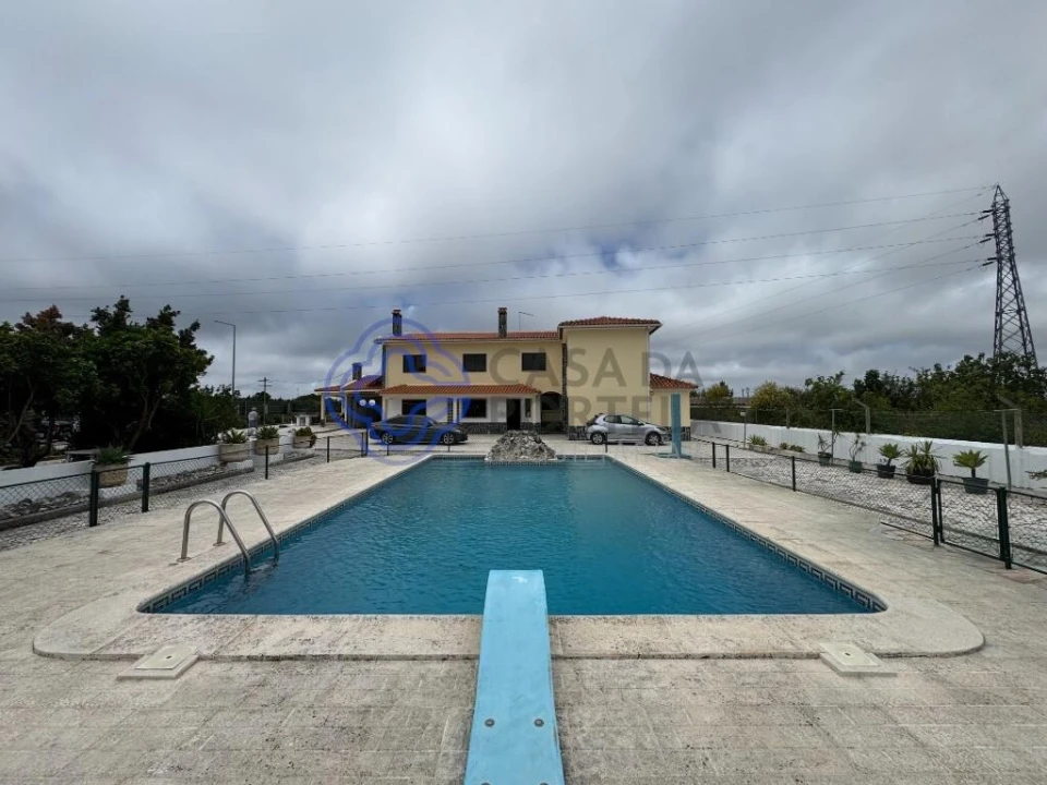 Moradia T4 para Venda em Quinta do Conde Foto 1