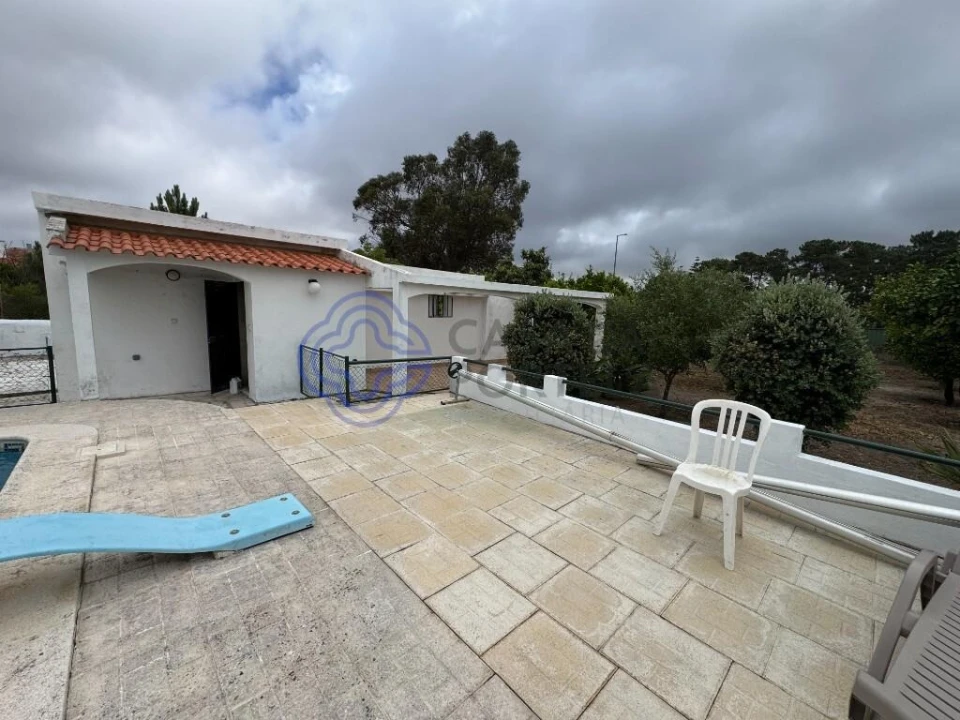 Moradia T4 para Venda em Quinta do Conde Foto 5