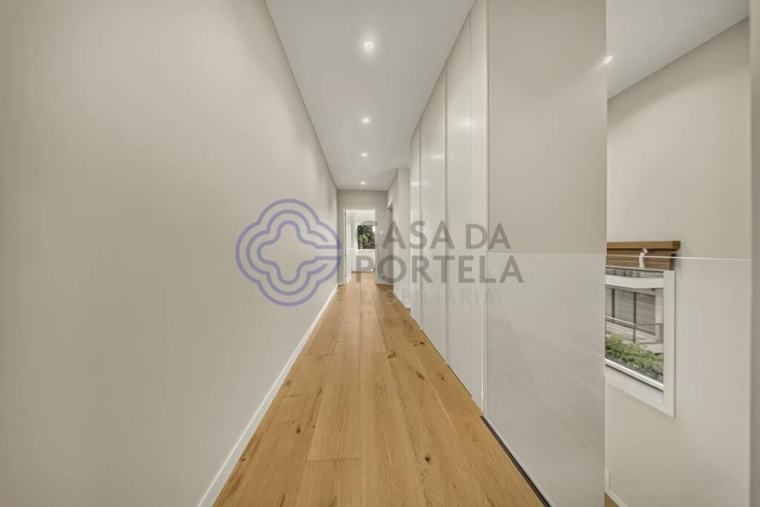 Moradia T4 para Venda em Aldoar, Foz do Douro e Nevogilde Foto 24
