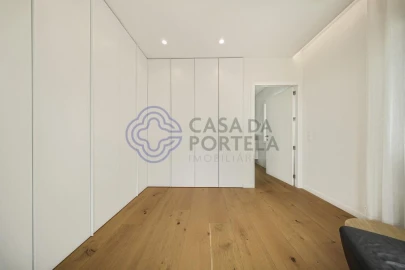 Moradia T4 para Venda em Aldoar, Foz do Douro e Nevogilde