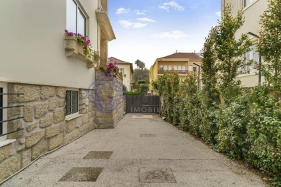Moradia T4 para Venda em Aldoar, Foz do Douro e Nevogilde