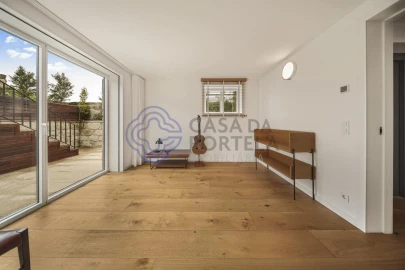 Moradia T4 para Venda em Aldoar, Foz do Douro e Nevogilde