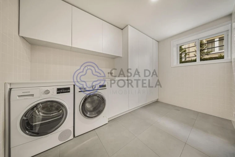 Moradia T4 para Venda em Aldoar, Foz do Douro e Nevogilde Foto 45