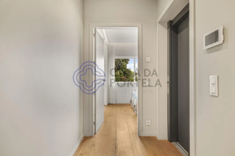 Moradia T4 para Venda em Aldoar, Foz do Douro e Nevogilde Foto 25