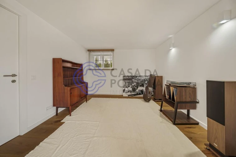 Moradia T4 para Venda em Aldoar, Foz do Douro e Nevogilde Foto 36