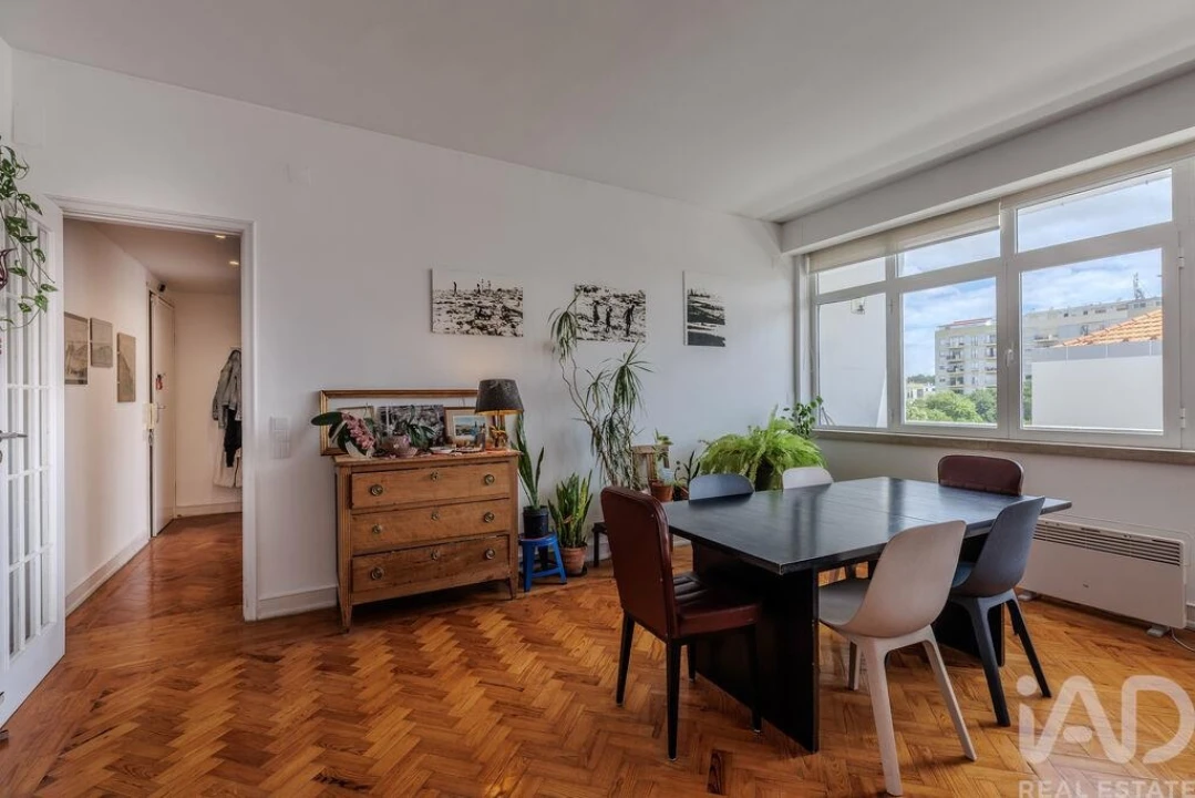 Apartamento T3 para Venda em Alvalade Foto 6