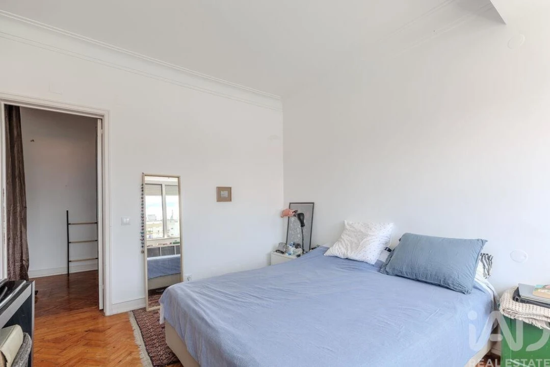 Apartamento T3 para Venda em Alvalade Foto 29