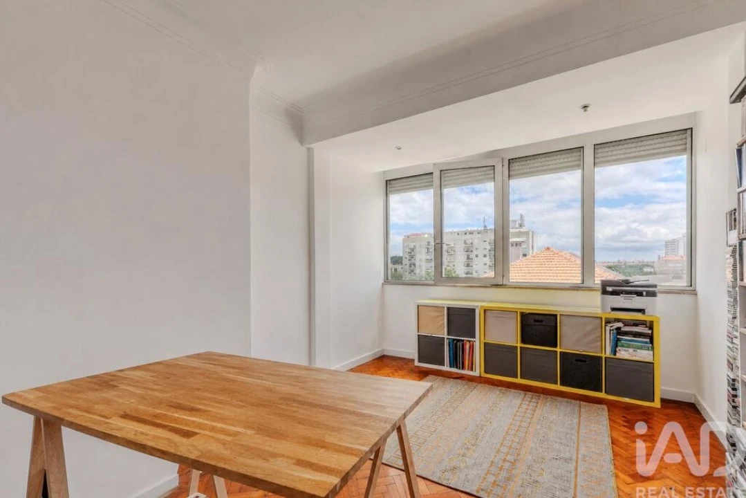 Apartamento T3 para Venda em Alvalade Foto 23