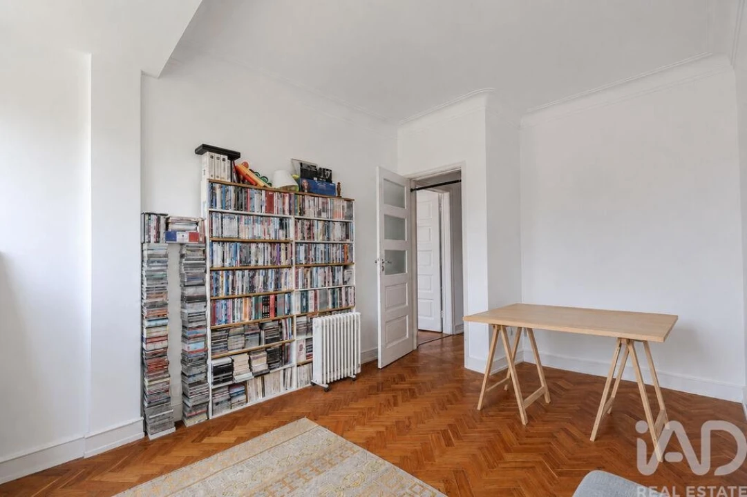 Apartamento T3 para Venda em Alvalade Foto 24