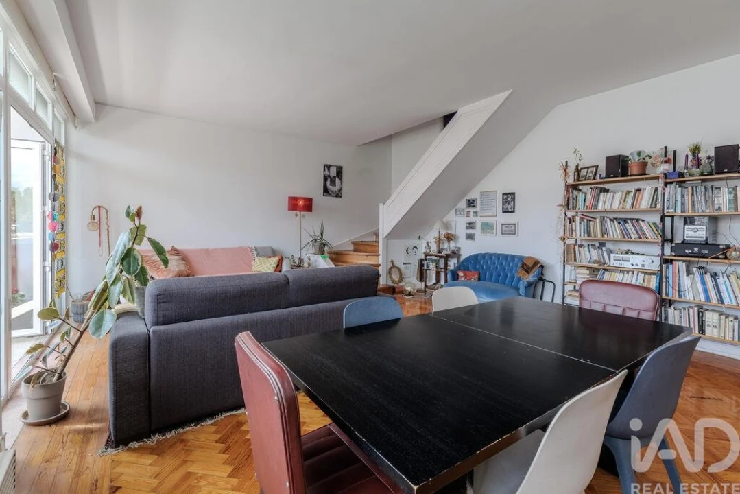Apartamento T3 para Venda em Alvalade Foto 5