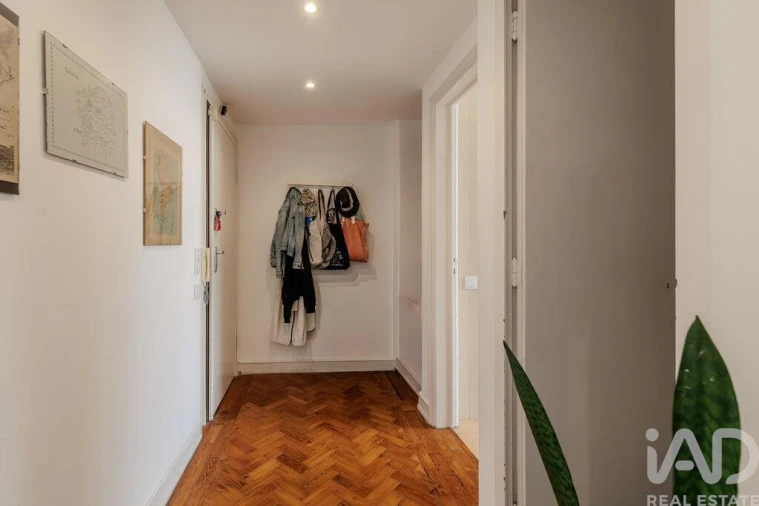 Apartamento T3 para Venda em Alvalade Foto 13