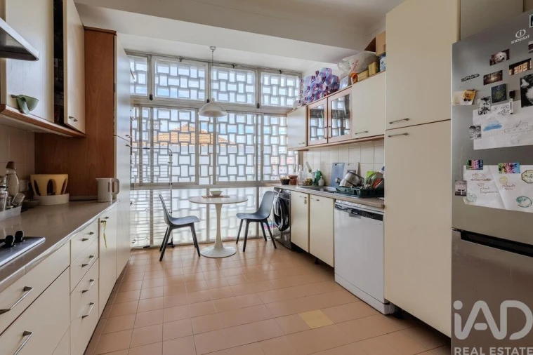 Apartamento T3 para Venda em Alvalade Foto 16