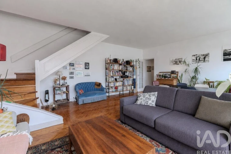 Apartamento T3 para Venda em Alvalade Foto 2