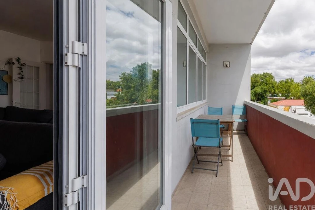 Apartamento T3 para Venda em Alvalade Foto 10