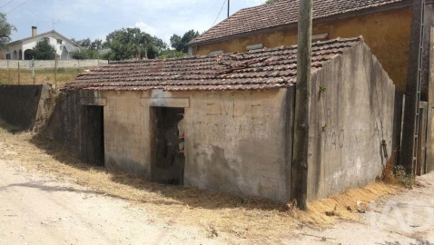 Moradia para Venda em São Miguel, Santa Eufémia e Rabaçal