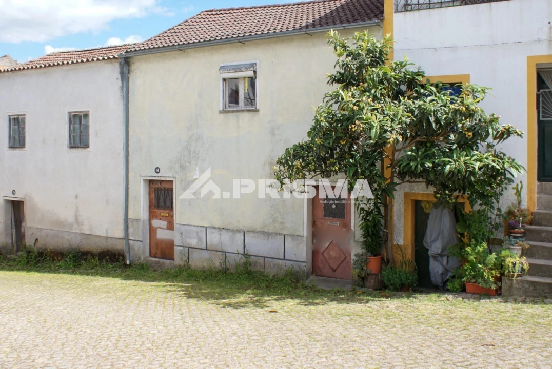 Moradia T2 para Venda em Orca Foto 1