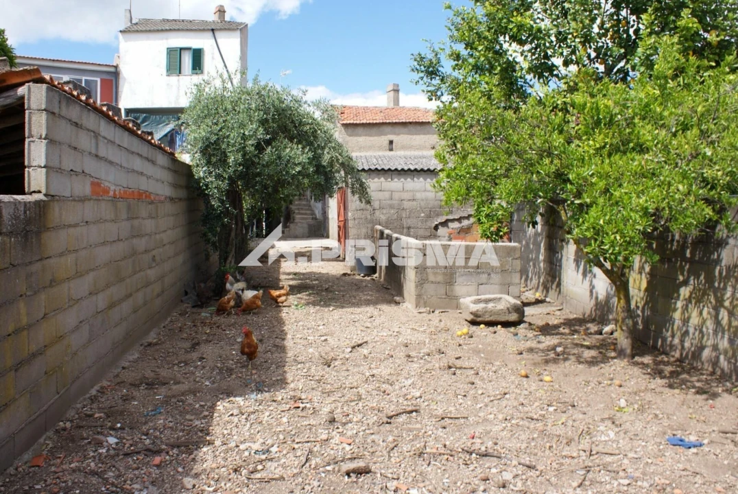 Moradia T2 para Venda em Orca Foto 30