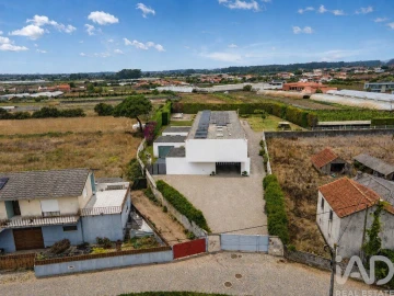 Moradia T4 para Venda em Apúlia e Fão