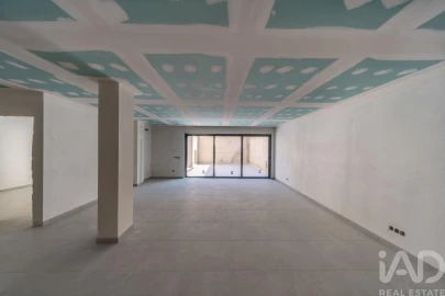Moradia T3 para Venda em Montenegro
