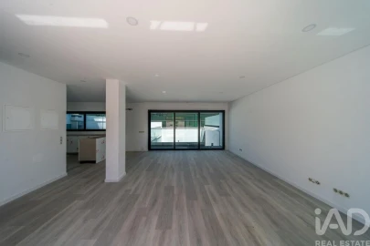 Moradia T3 para Venda em Montenegro