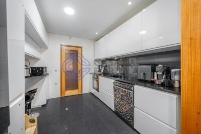Apartamento T3 para Venda em Ermesinde