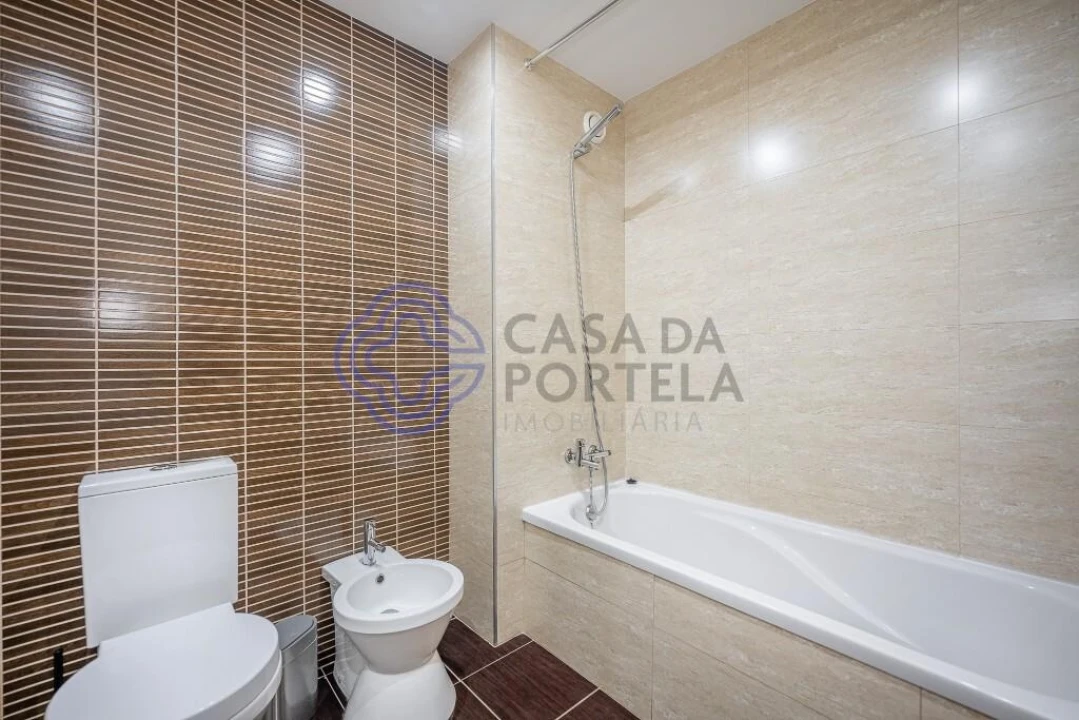 Apartamento T3 para Venda em Ermesinde Foto 21
