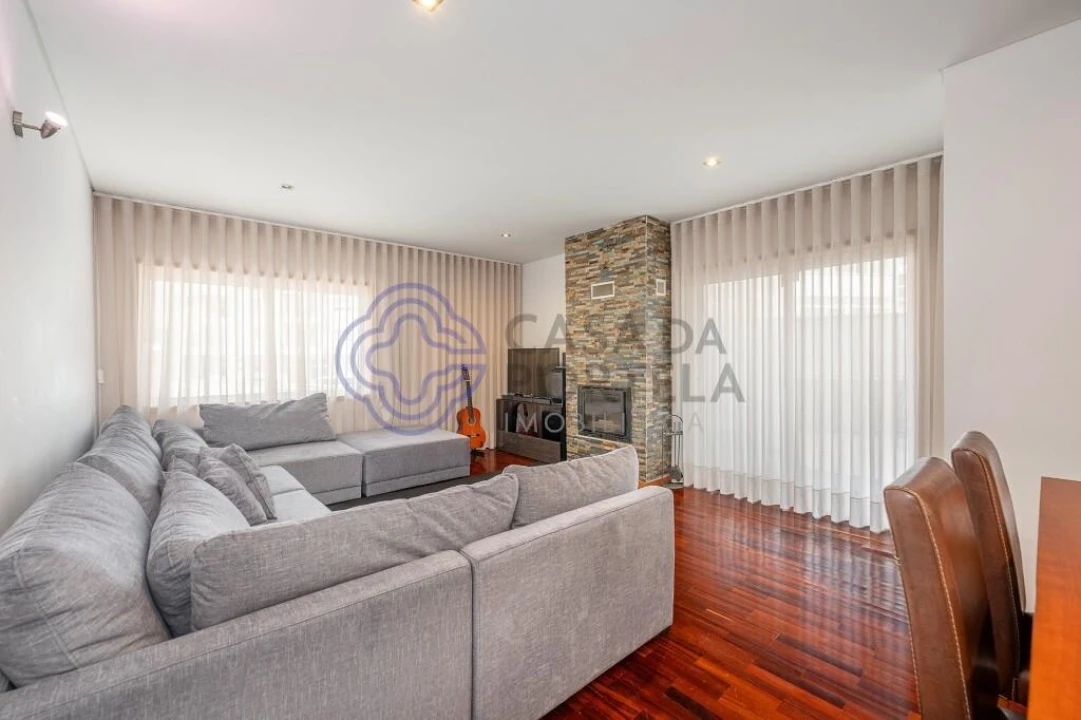 Apartamento T3 para Venda em Ermesinde Foto 1