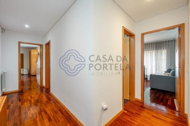 Apartamento T3 para Venda em Ermesinde Foto 18