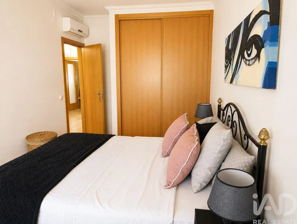 Apartamento T2 para Venda em Grândola e Santa Margarida da Serra Foto 12