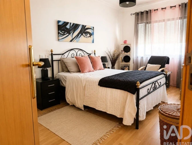 Apartamento T2 para Venda em Grândola e Santa Margarida da Serra Foto 11