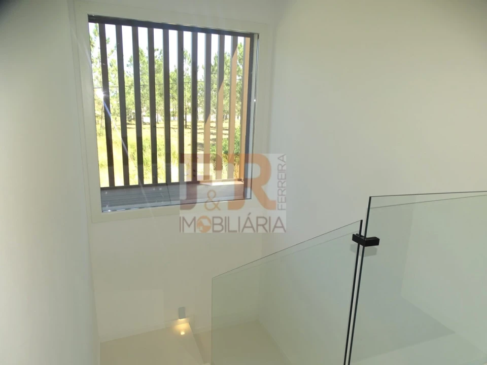 Moradia T4 para Venda em Fernao Ferro Foto 28