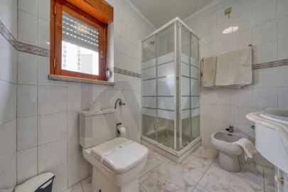 Negócio para Venda em Moitas Venda