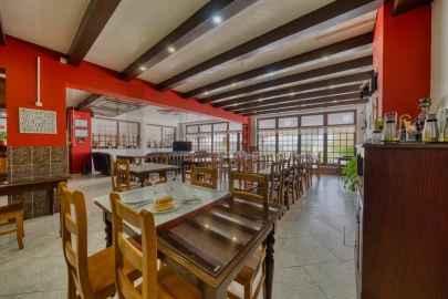 Negócio para Venda em Moitas Venda