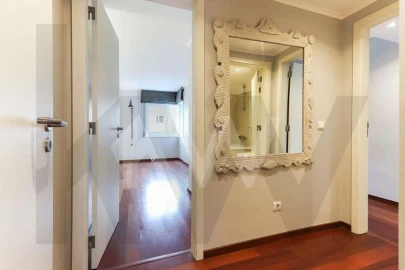 Apartamento T2 para Arrendamento em Lumiar