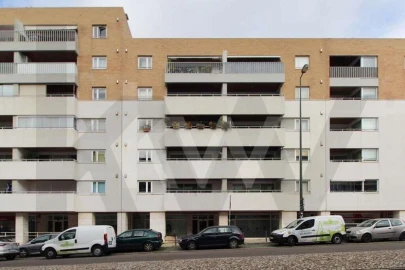 Apartamento T2 para Arrendamento em Lumiar