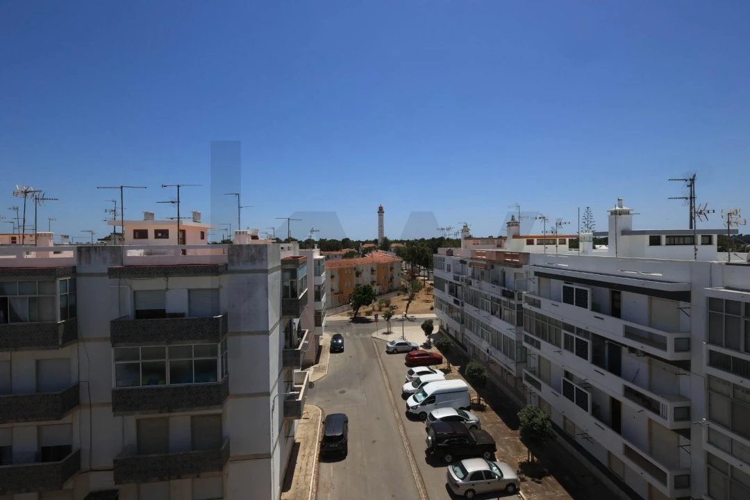 Apartamento T2 para Venda em Vila Real de Santo Antonio Foto 13